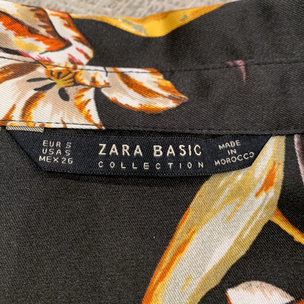 Zara Floral Patterned Draped Sleeve Button Down - image 3